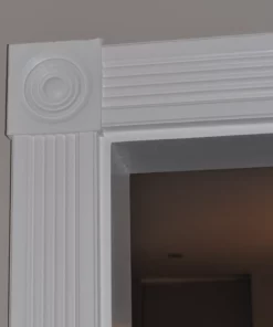 Earl Architrave - Eddison corner block
